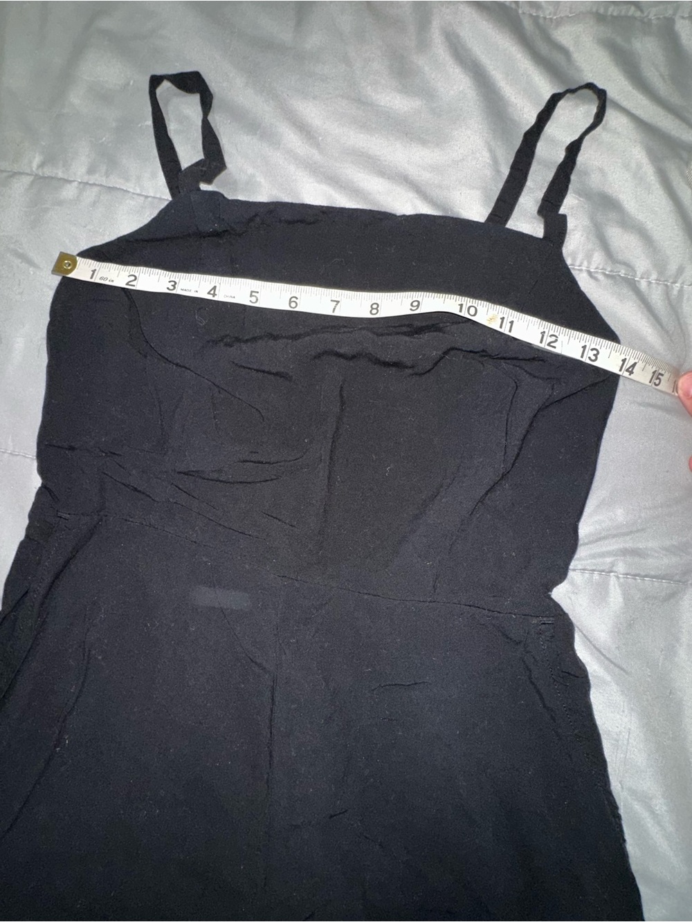 Old Navy Black Jumpsuit Smocked Back Adjustable Strap Capri Summer Sz S Classic - Picture 12 of 14